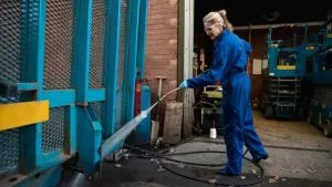 Limpieza en instalaciones y equipamientos industriales